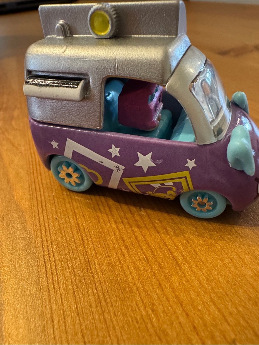 Shopkins Cutie Cars Lot with Carrying Case - Picture 12 of 15